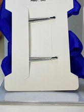Load image into Gallery viewer, Girls hair clips. Blue.
