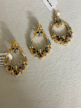 Load image into Gallery viewer, Locket earring set.
