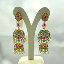 Load image into Gallery viewer, Long stone earrings. أقراط حجرية طويلة.
