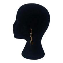 Load image into Gallery viewer, Golden link earrings.
