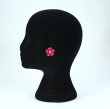 Load image into Gallery viewer, Red flower earrings.
