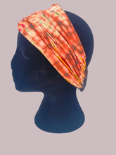 Load image into Gallery viewer, Tye and dye head band. 3
