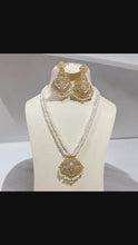 Load and play video in Gallery viewer, Long necklace pearl and zircon.
