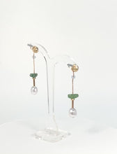Load and play video in Gallery viewer, Light earrings.

